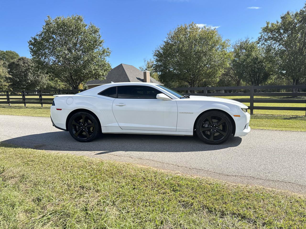 Used 2014 Chevrolet Camaro SS w/ RS Package RWD image 5
