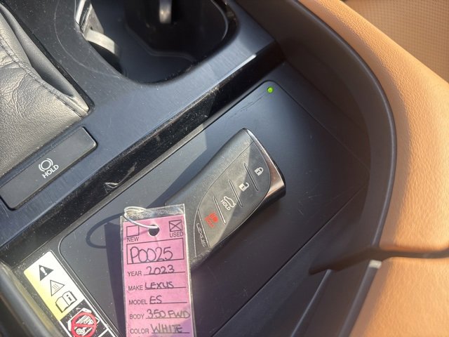 Used 2023 Lexus ES 350 350 image 34