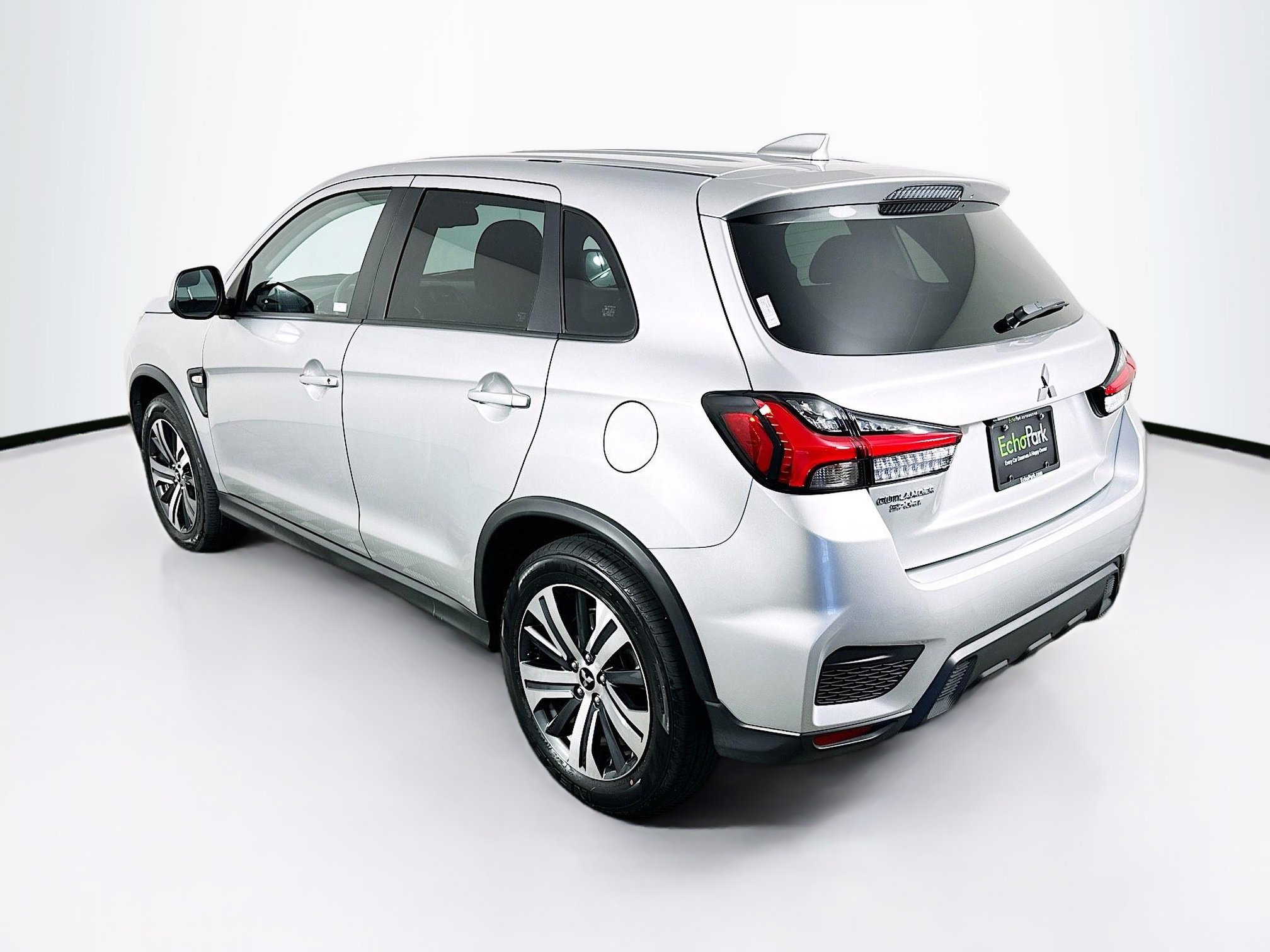 Used 2025 Mitsubishi Outlander Sport ES image 5