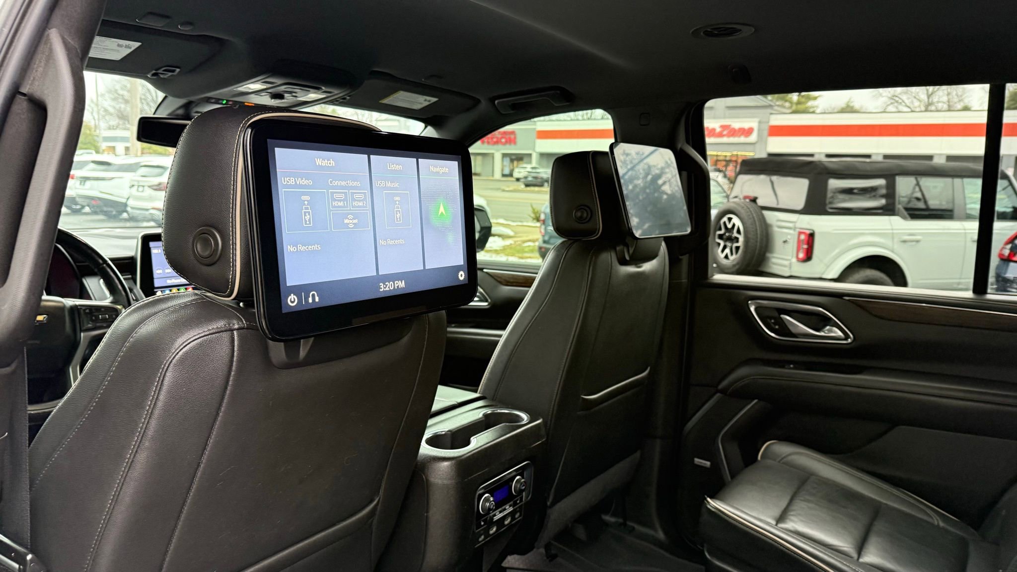 Used 2021 Chevrolet Tahoe Premier image 16