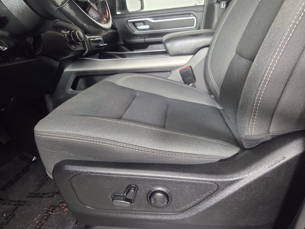 Used 2023 RAM 1500 Big Horn AWD/4WD image 11