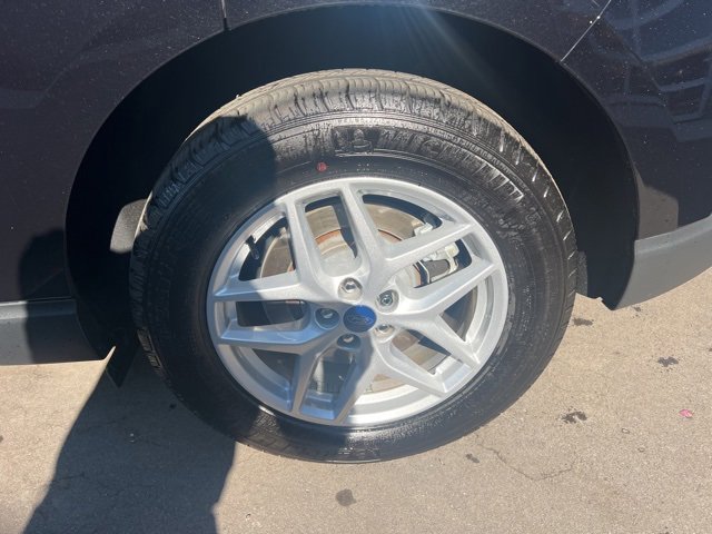 Certified 2022 Ford Edge SEL w/ Convenience Package image 9