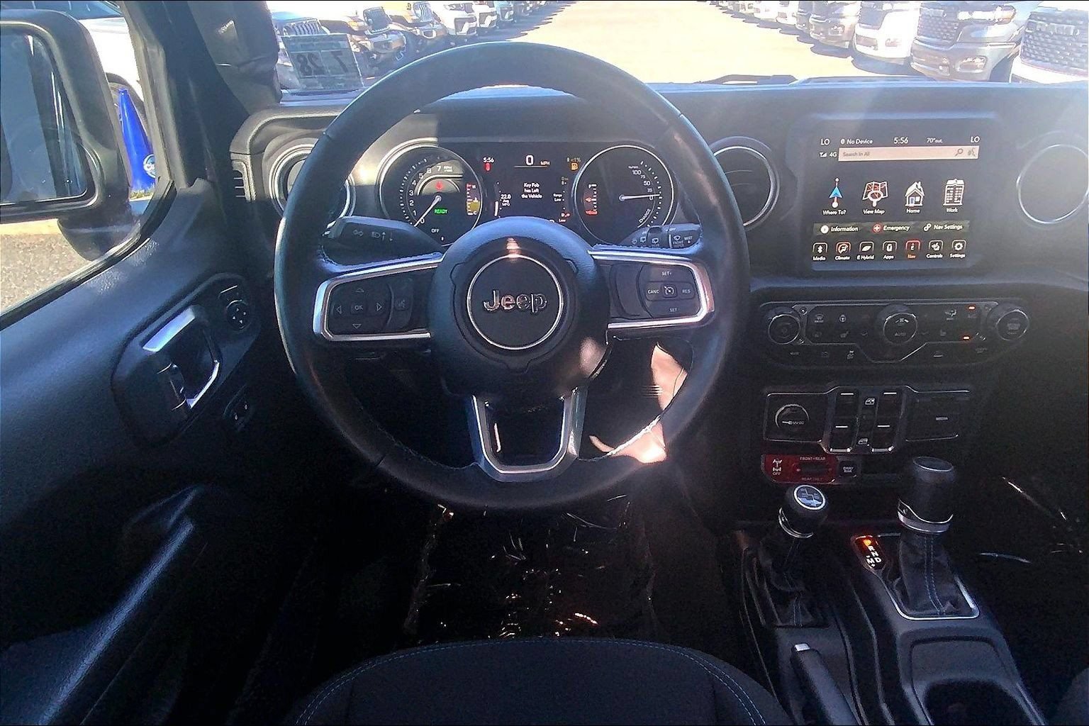 Used 2023 Jeep Wrangler Unlimited Rubicon 4xe w/ Cold Weather Group AWD/4WD image 5