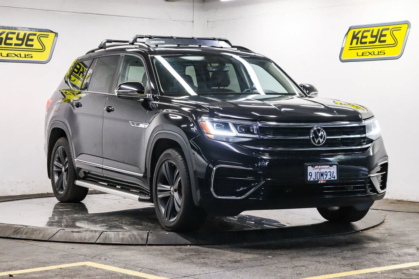 Used 2021 Volkswagen Atlas SE w/ Panoramic Sunroof Package AWD/4WD image 3