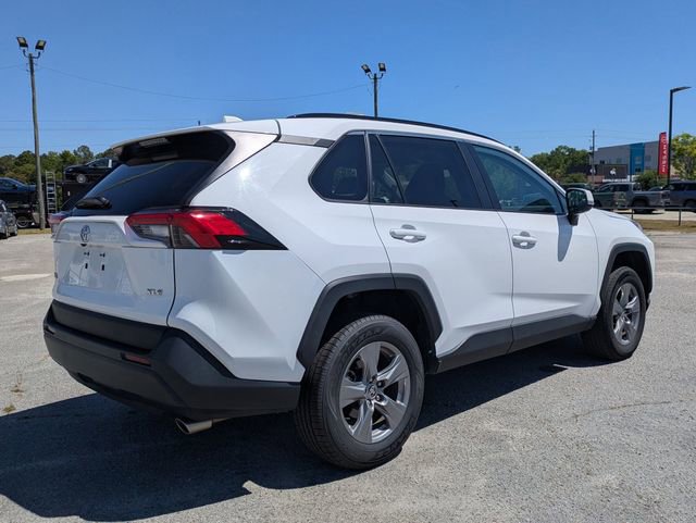 Used 2024 Toyota RAV4 XLE image 3