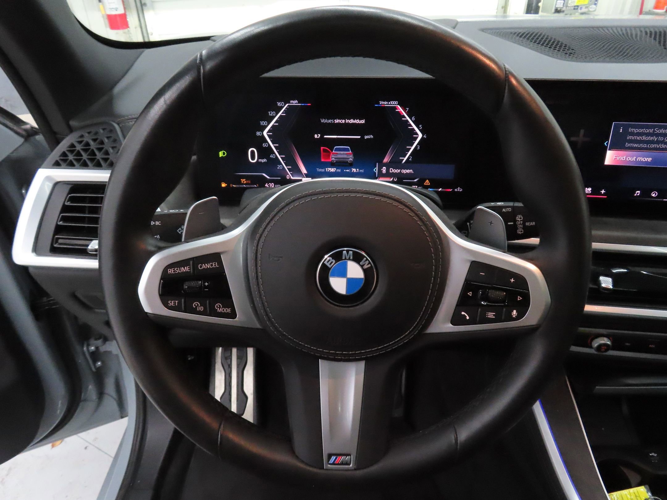 Used 2024 BMW X5 xDrive40i w/ M Sport Package image 14