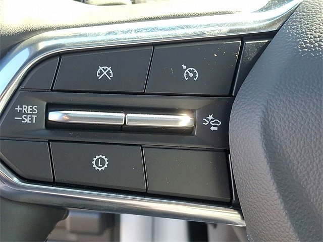 Used 2025 Chevrolet Suburban Premier image 19