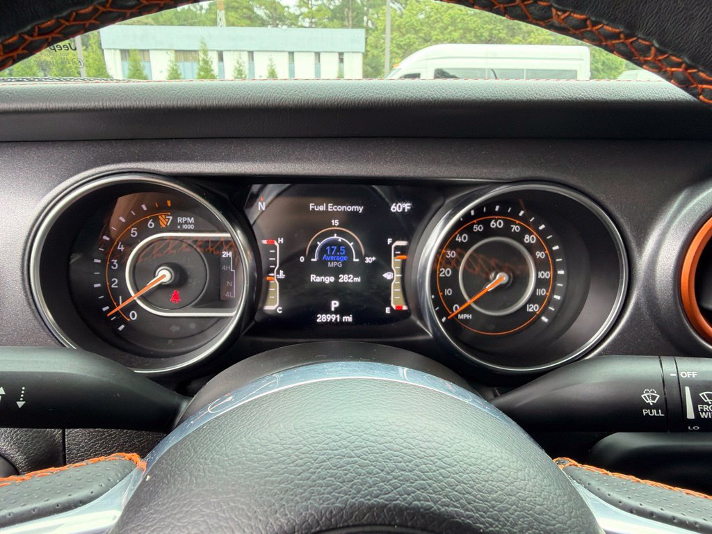 Used 2023 Jeep Gladiator Mojave w/ LED Lighting Group AWD/4WD image 9