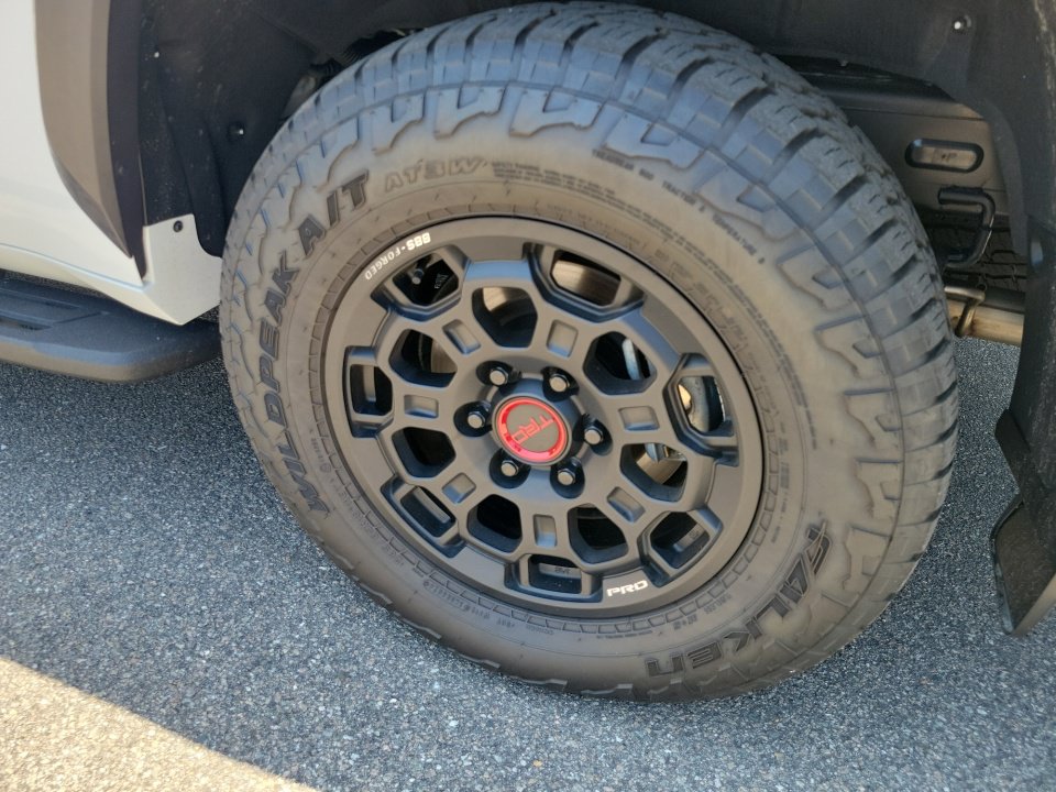 Used 2025 Toyota Sequoia TRD Pro AWD/4WD image 29