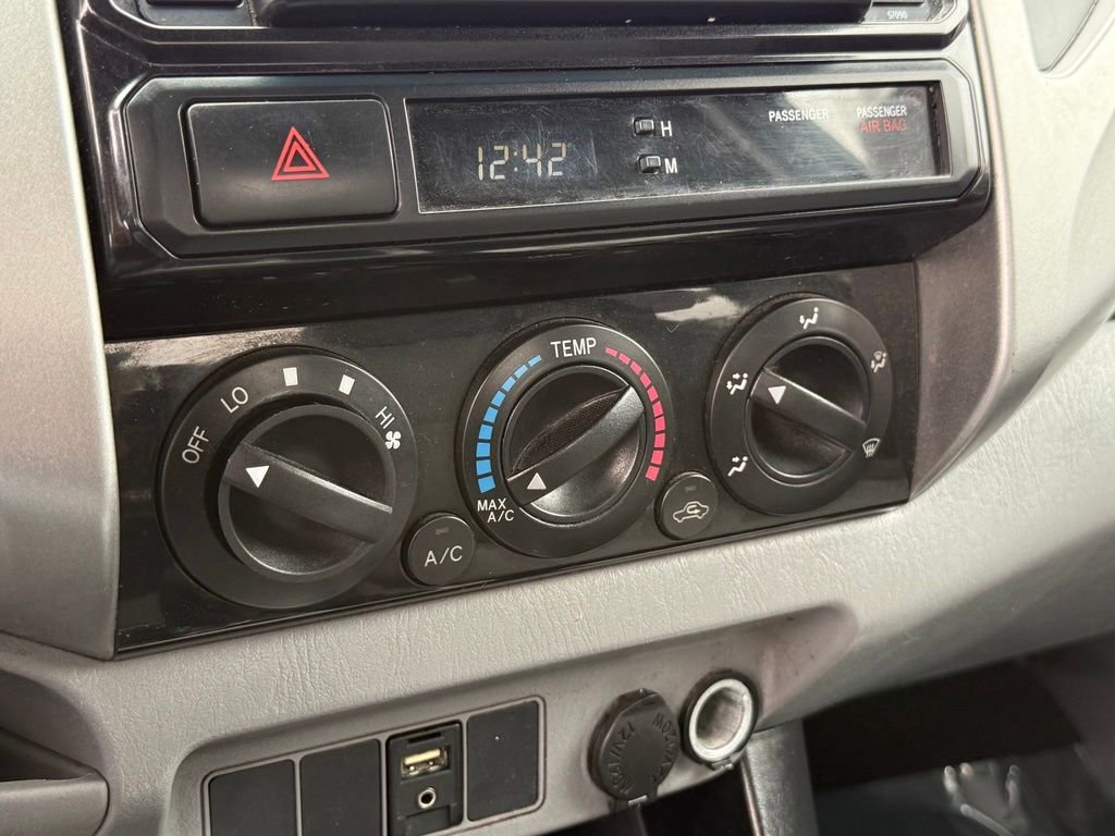 Used 2014 Toyota Tacoma 2WD Access Cab w/ SR5 Package image 25
