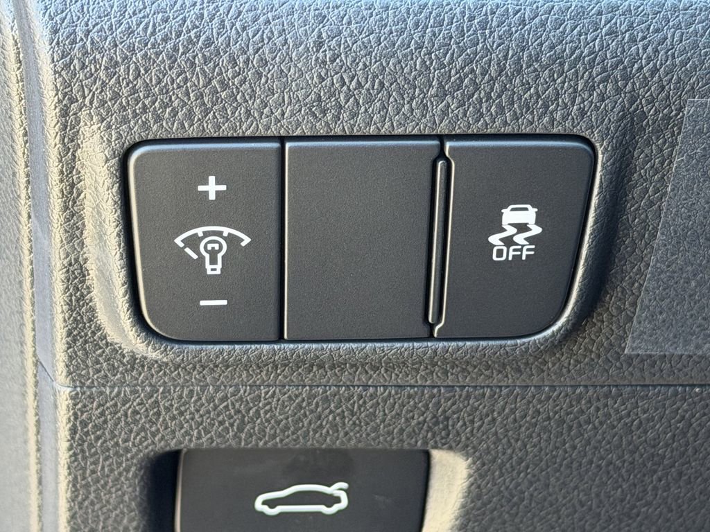 New 2026 Kia K5 EX image 20