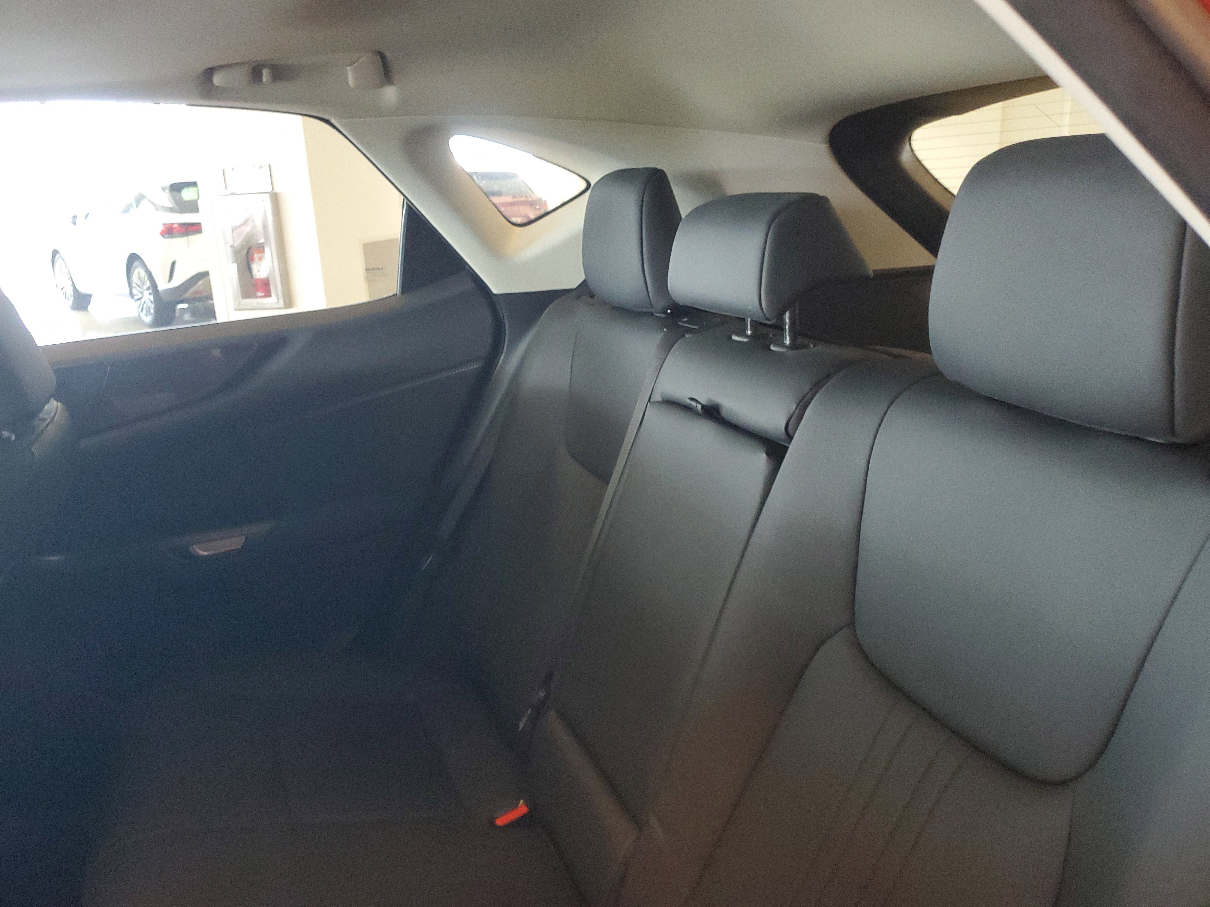 Used 2024 Lexus NX 250 FWD image 16