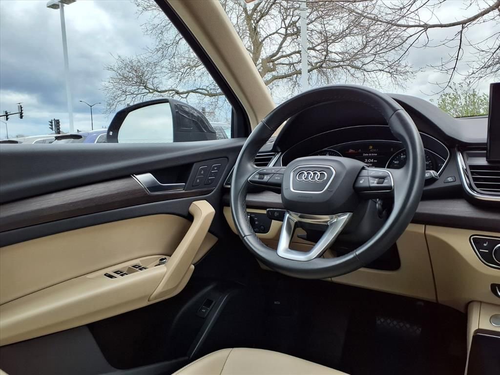 Used 2023 Audi Q5 2.0T Premium AWD/4WD image 24
