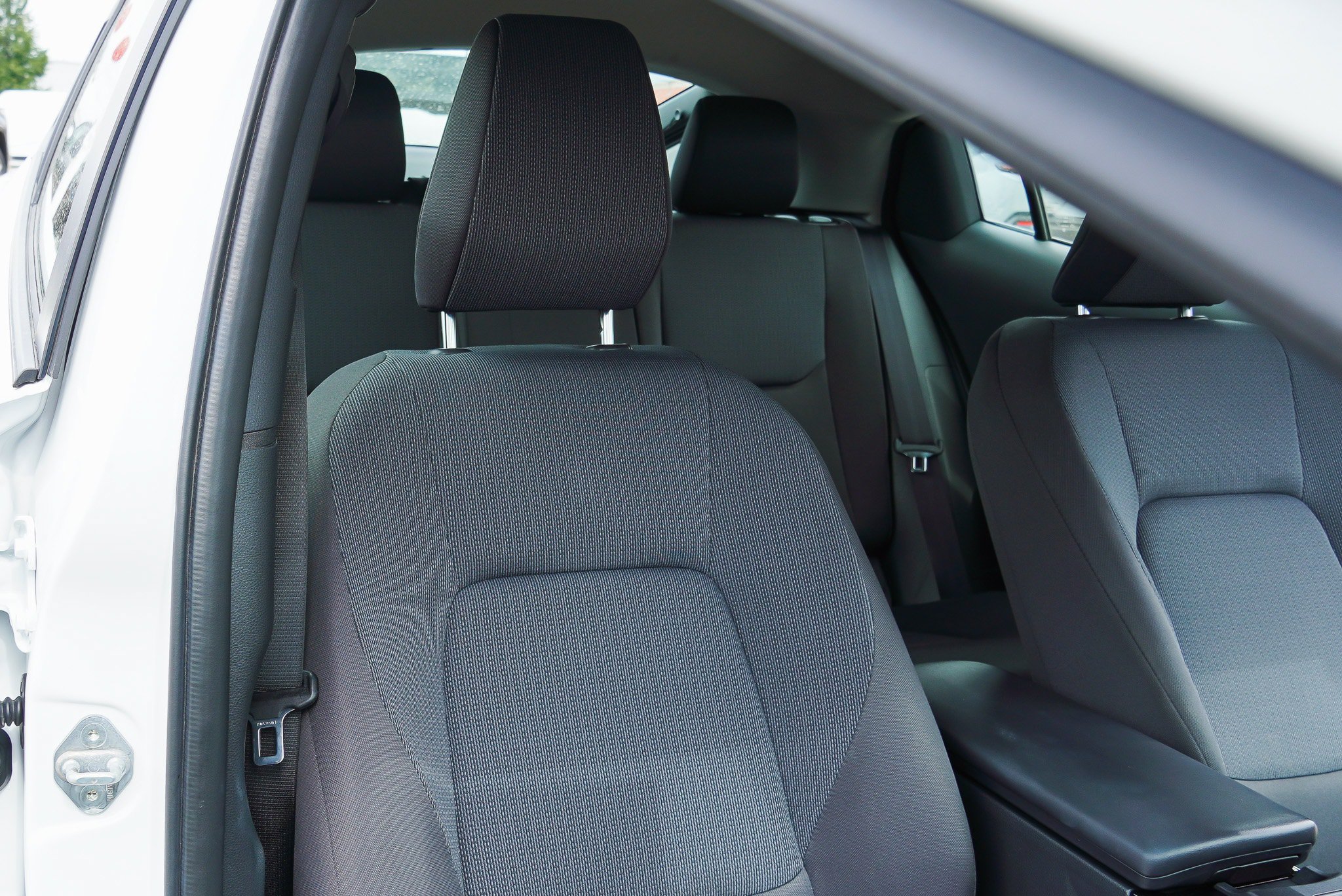 Certified 2024 Toyota Prius LE AWD/4WD image 24
