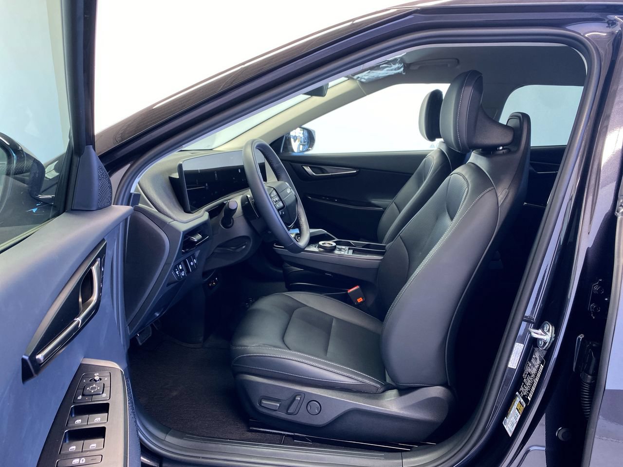 New 2026 Kia EV6 Wind RWD image 16