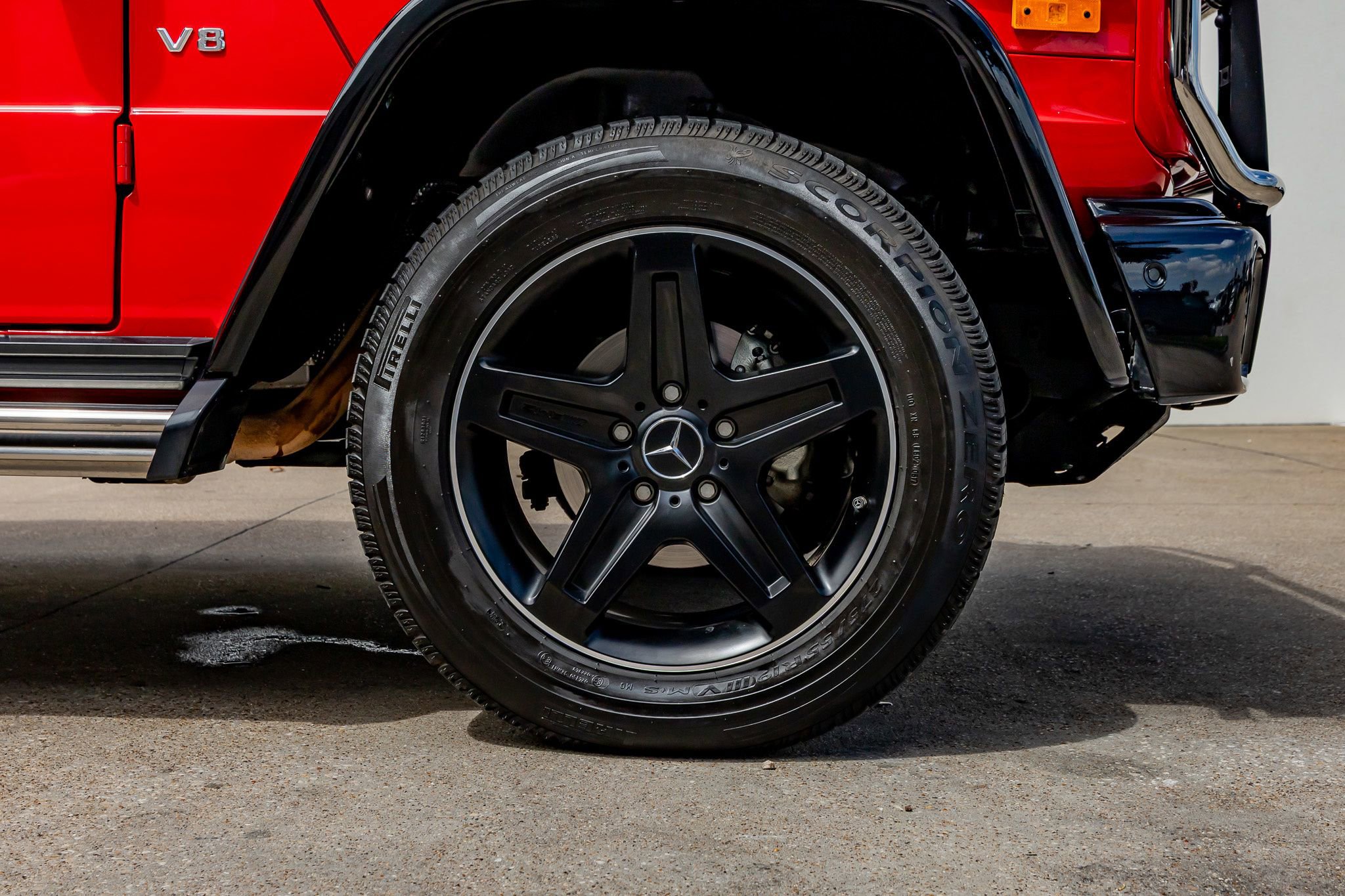 Used 2017 Mercedes-Benz G 550 image 11