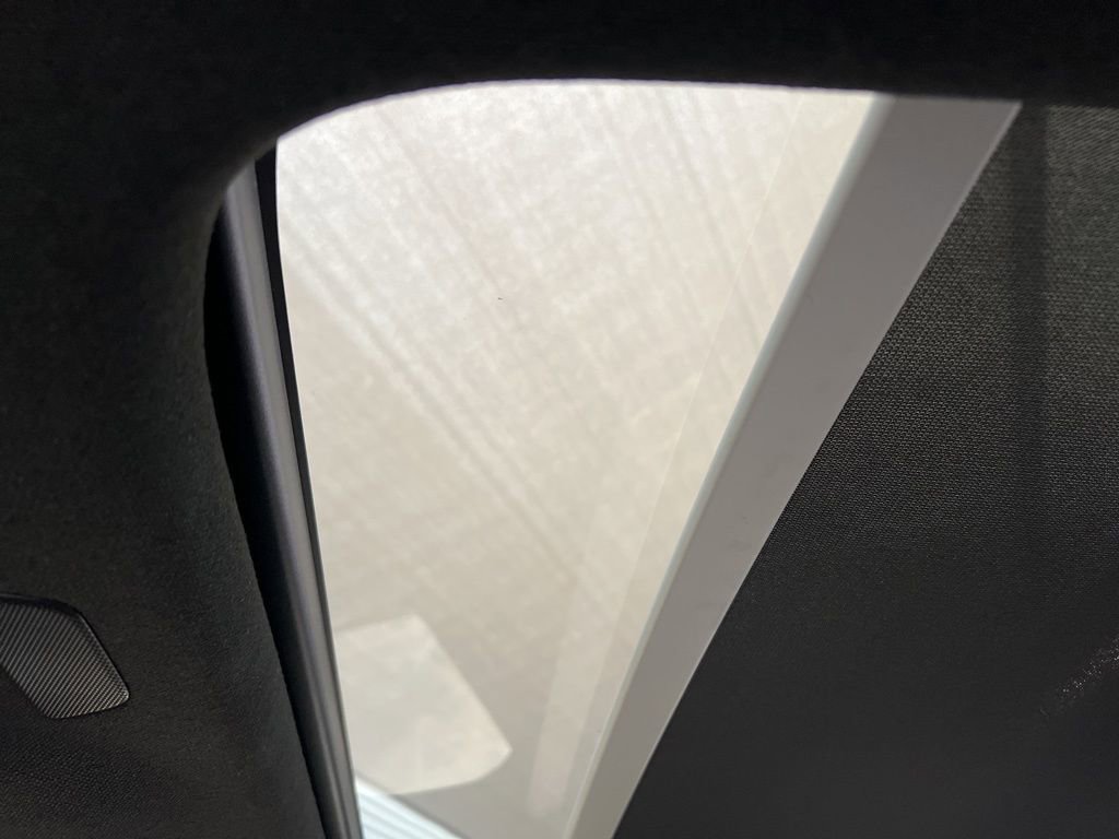 Used 2023 Volvo XC40 Recharge Ultimate w/ Protection Package Premier image 25