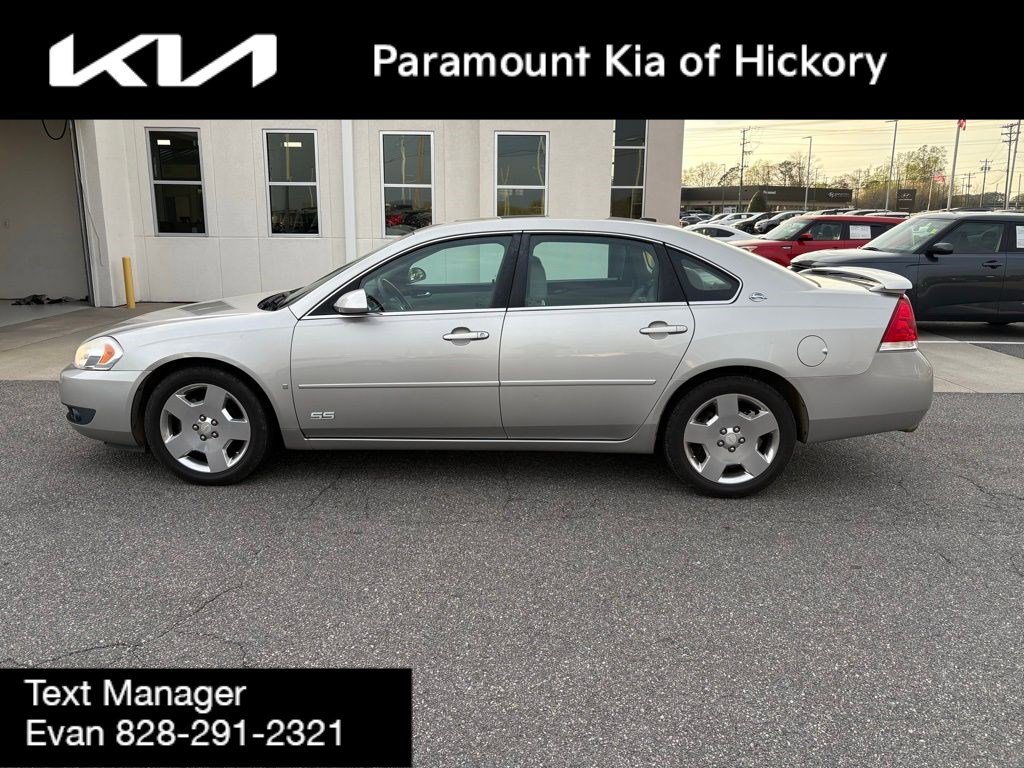 Used 2006 Chevrolet Impala SS image 2