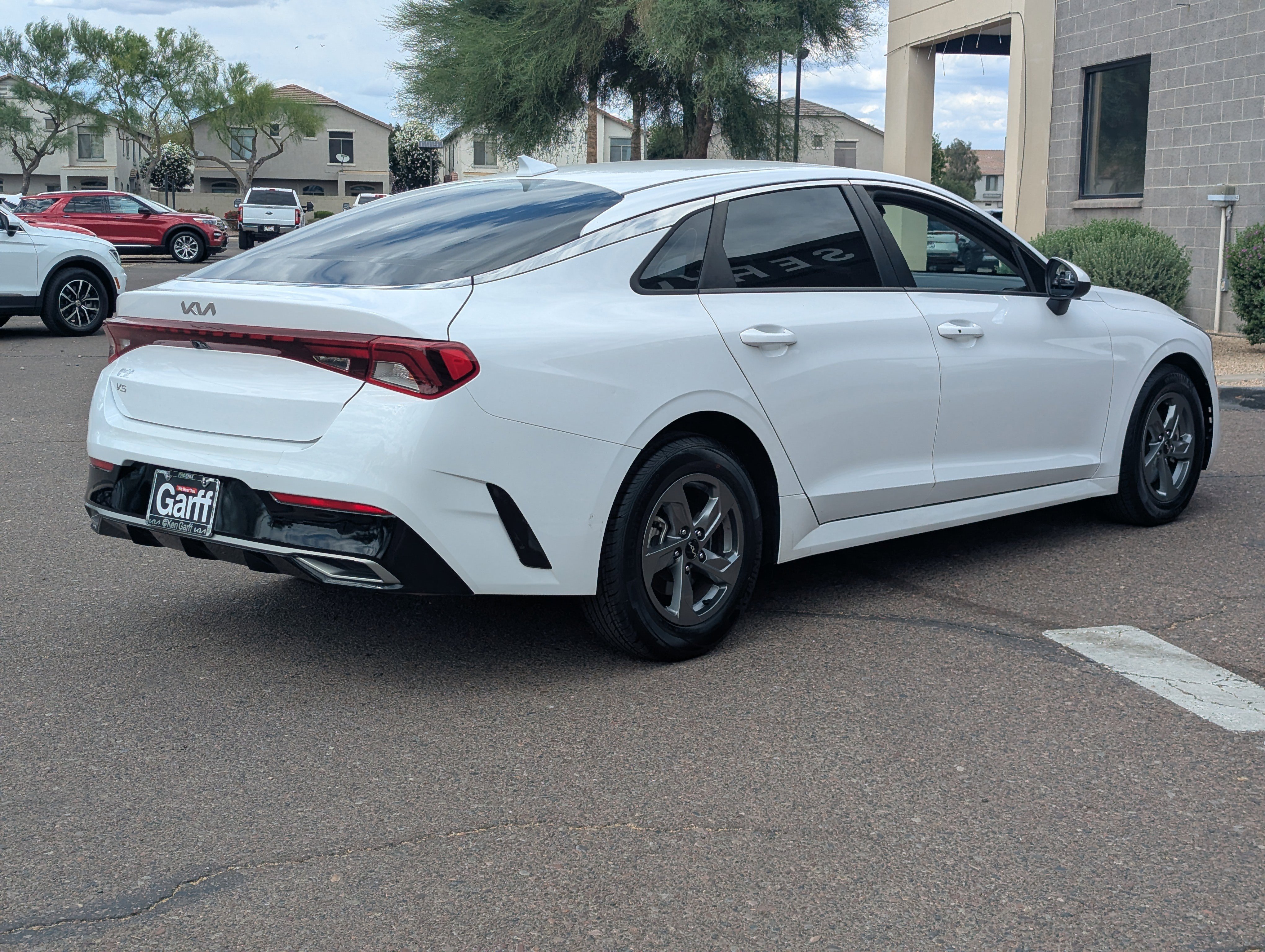 Used 2023 Kia K5 LXS FWD image 3