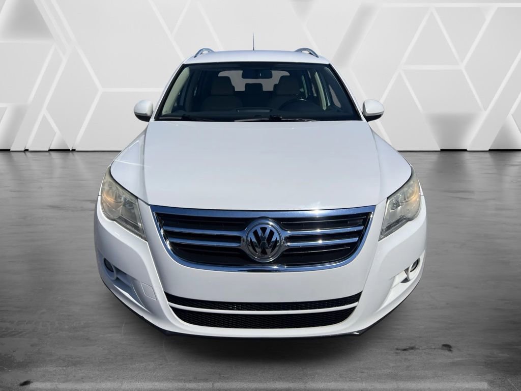 Used 2011 Volkswagen Tiguan S FWD image 3