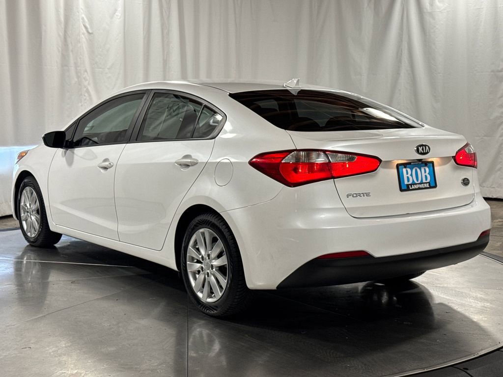 Used 2016 Kia Forte LX w/ LX Popular Plus Package FWD image 9