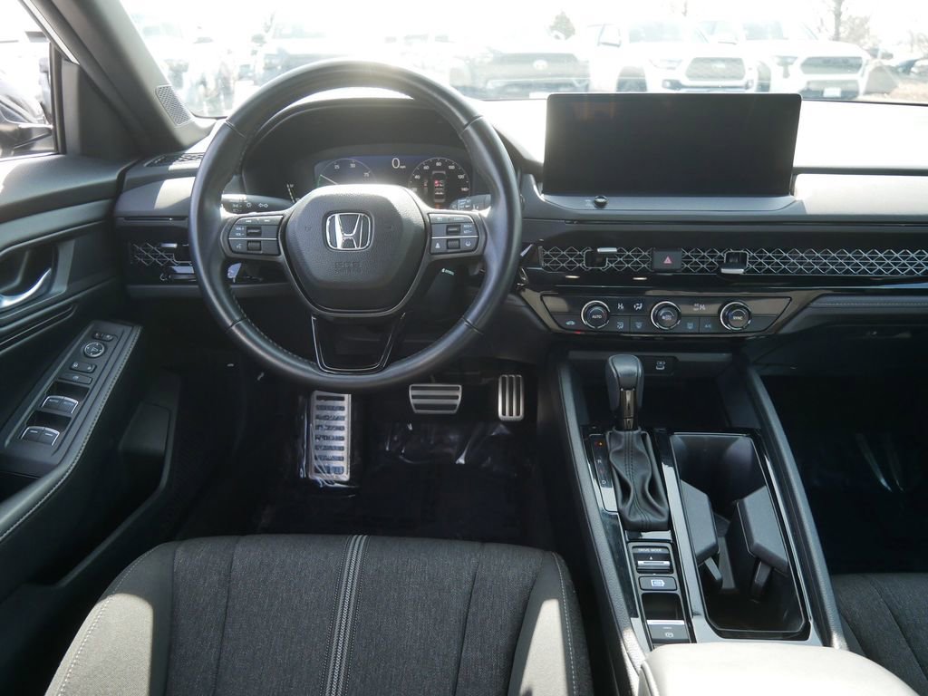 Used 2024 Honda Accord Sport image 12