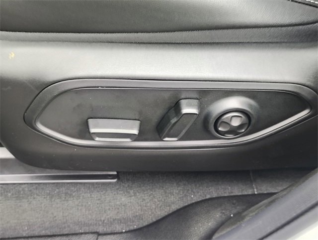 New 2025 Jeep Grand Cherokee Limited w/ Trailer Tow Package image 16