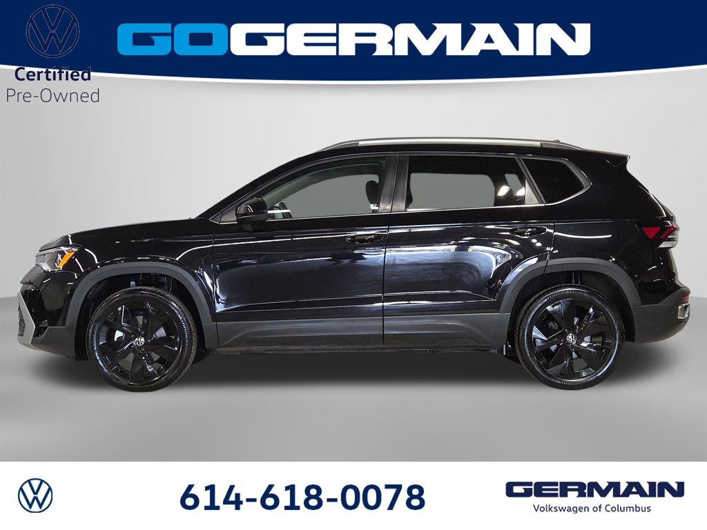 Used 2025 Volkswagen Taos SE image 12