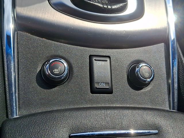 Used 2013 INFINITI G37 x w/ Premium Pkg AWD/4WD image 27