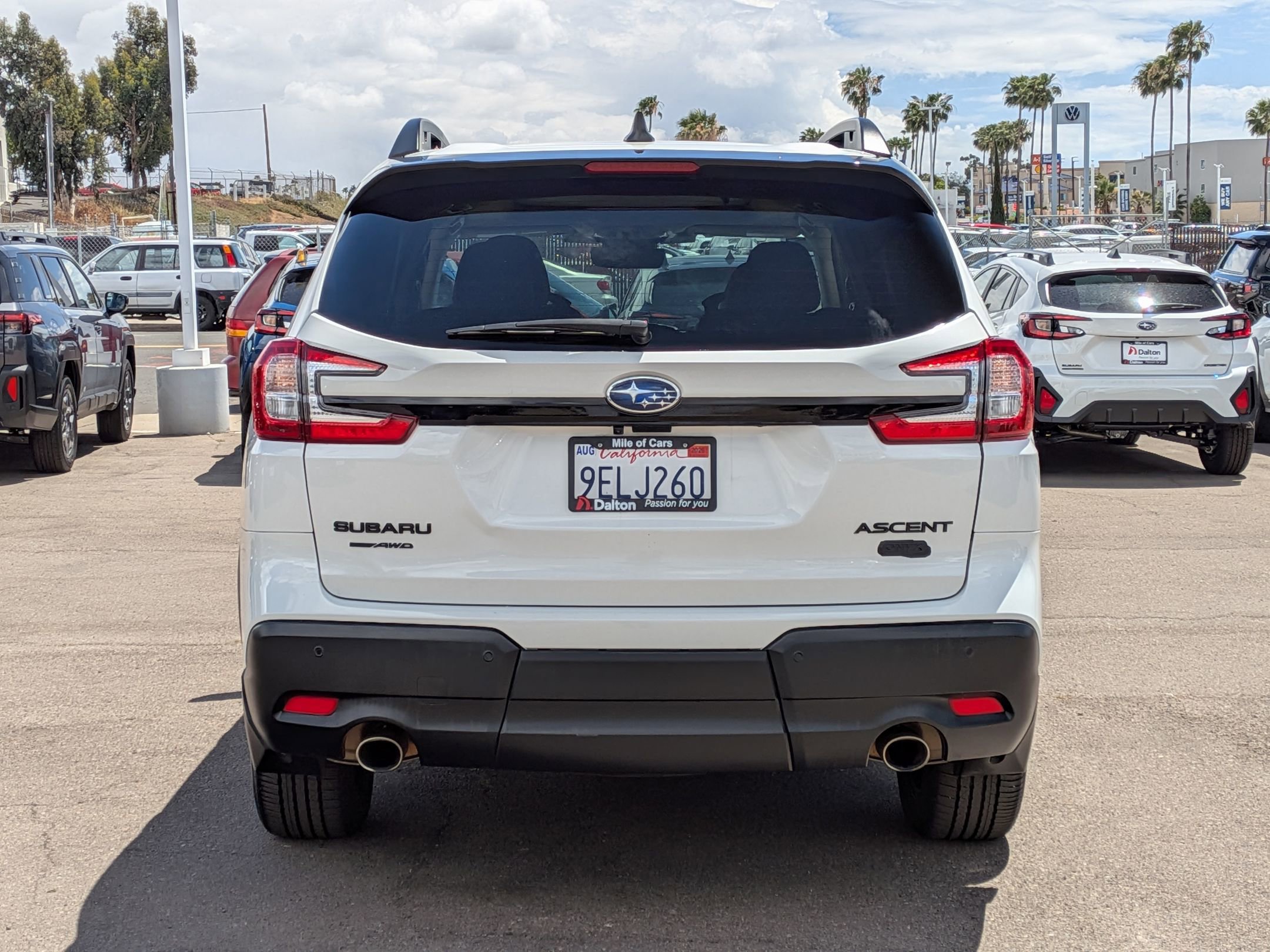 Certified 2023 Subaru Ascent Onyx Edition Limited AWD/4WD image 3