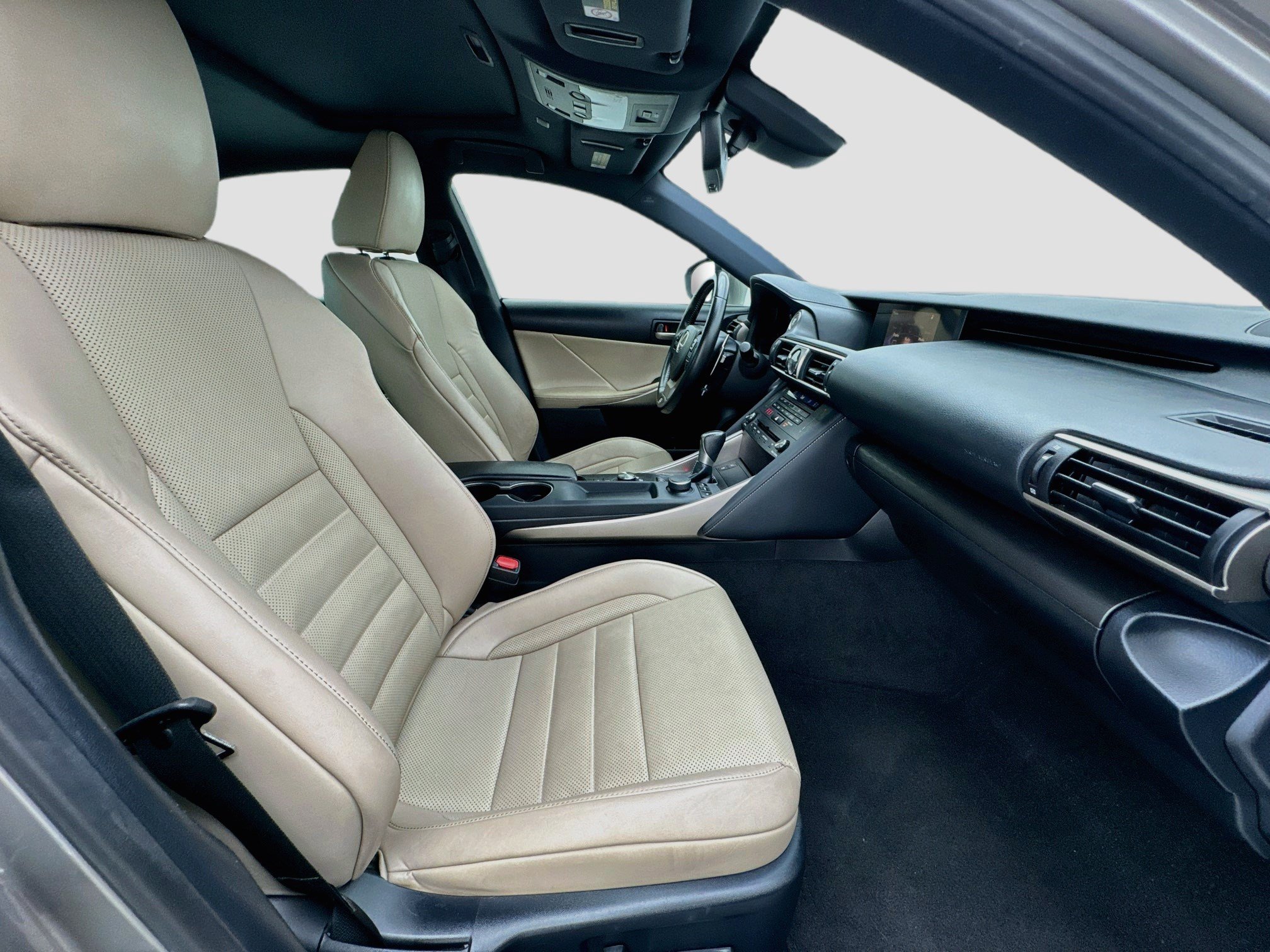 Used 2020 Lexus IS 300 F Sport w/ F Sport Package RWD image 20
