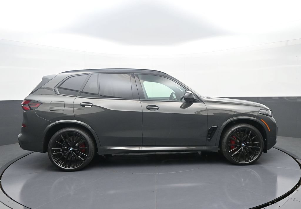 New 2026 BMW X5 M60i AWD/4WD image 8