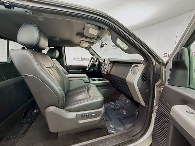 Used 2015 Ford F250 Lariat w/ Chrome Package image 27