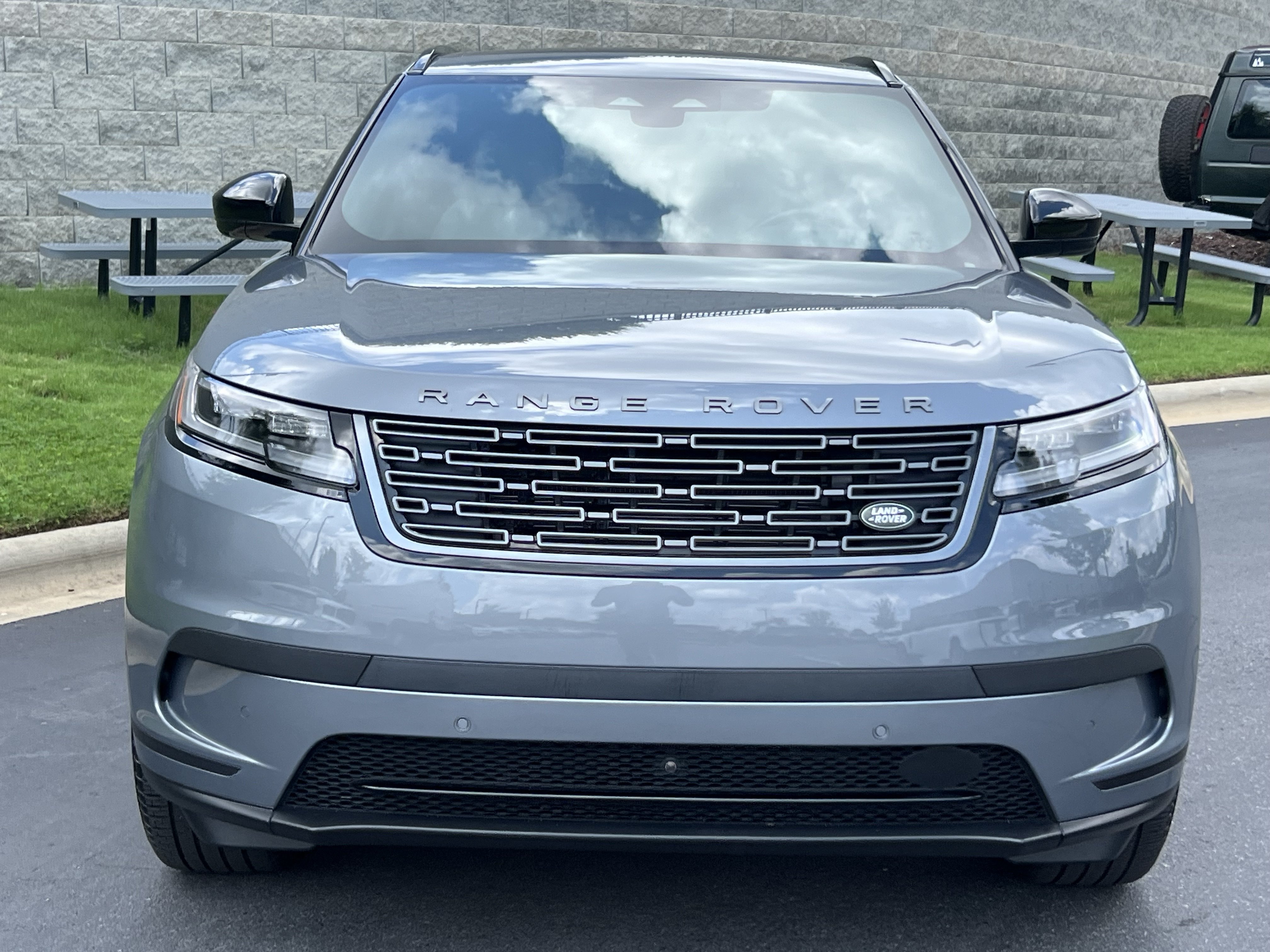 Certified 2026 Land Rover Range Rover Velar S AWD/4WD image 10