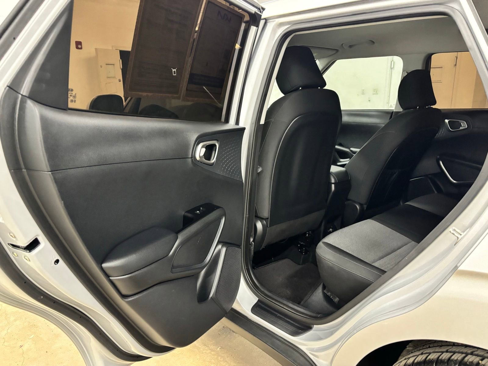 Used 2020 Kia Soul EX FWD image 18