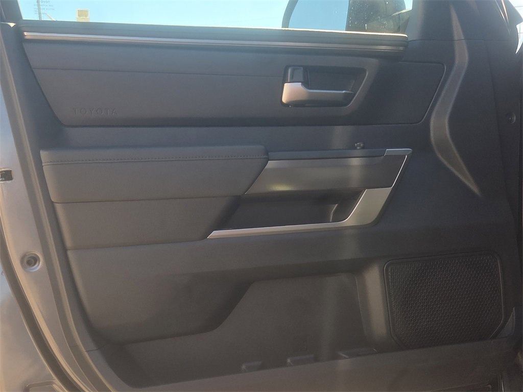 New 2026 Toyota Tundra SR5 image 18