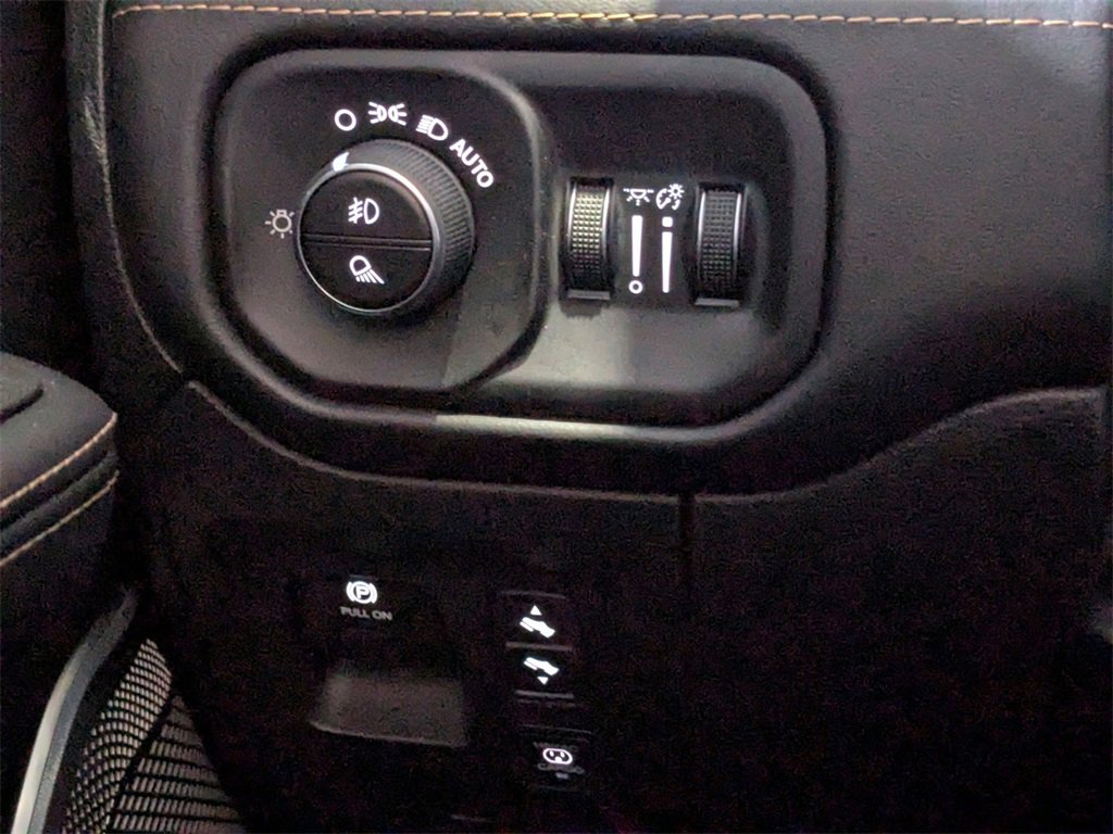 New 2026 RAM 1500 Tungsten w/ Trailer Tow Group image 21