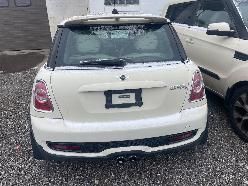 Used 2011 MINI Cooper S image 14