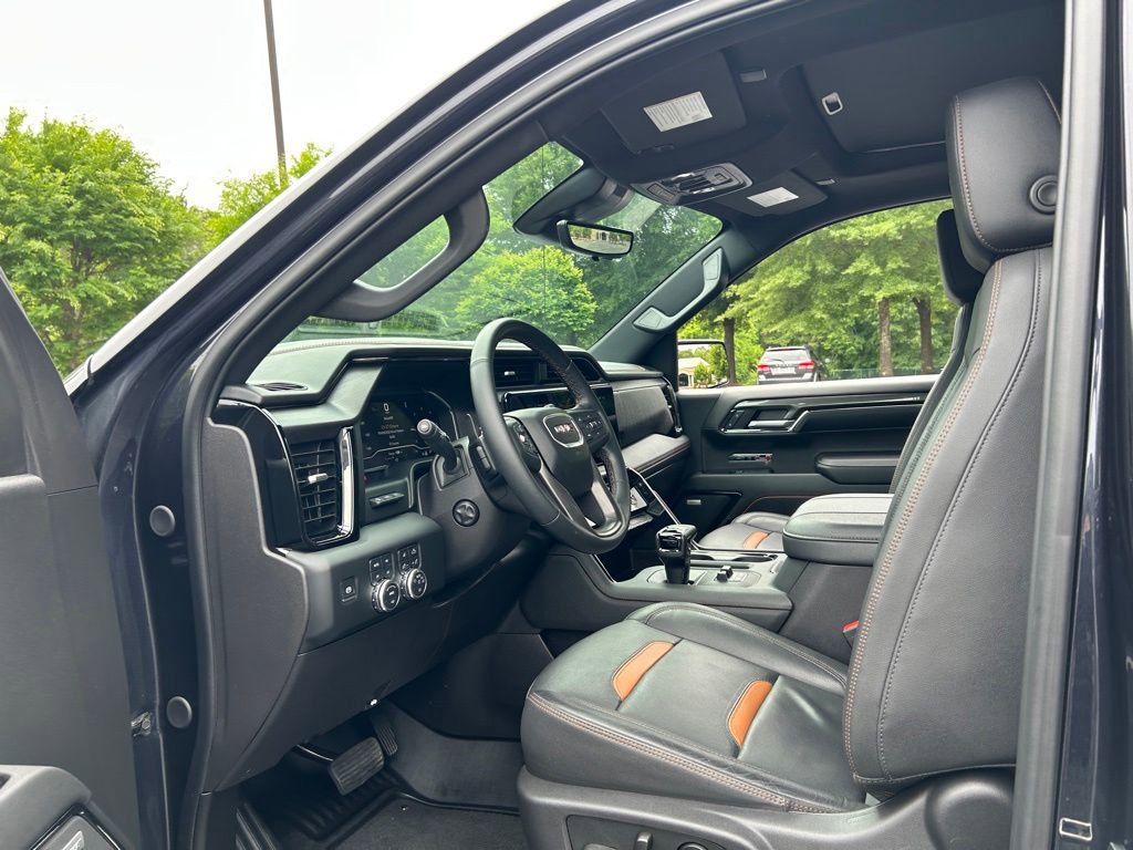 Used 2024 GMC Sierra 1500 AT4 w/ Technology Package AWD/4WD image 45