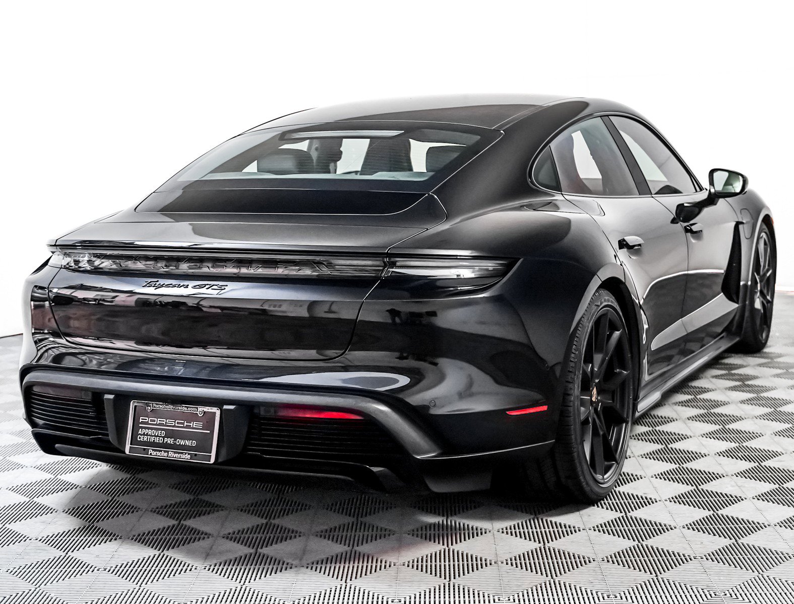 Certified 2024 Porsche Taycan GTS w/ Premium Package (P6U) image 10