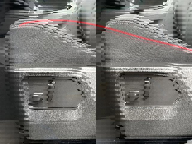 Used 2023 Buick Envision Essence w/ Sport Touring Package image 19