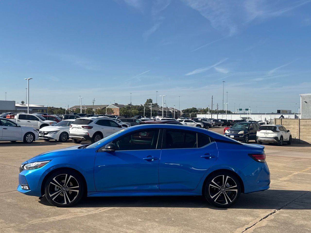 Used 2021 Nissan Sentra SR FWD image 12