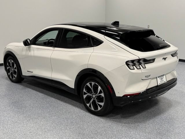 Used 2023 Ford Mustang Mach-E Premium AWD/4WD image 9