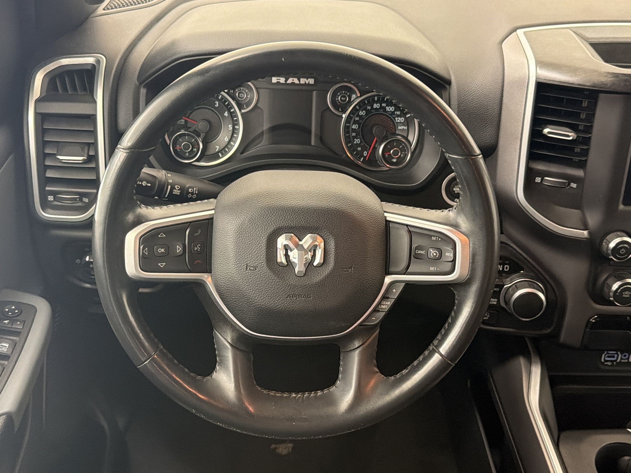 Used 2023 RAM 1500 Big Horn AWD/4WD image 11