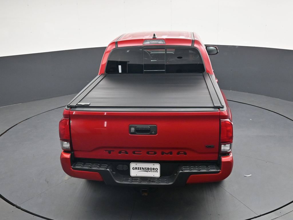 Used 2022 Toyota Tacoma SR5 w/ Technology Package RWD image 28