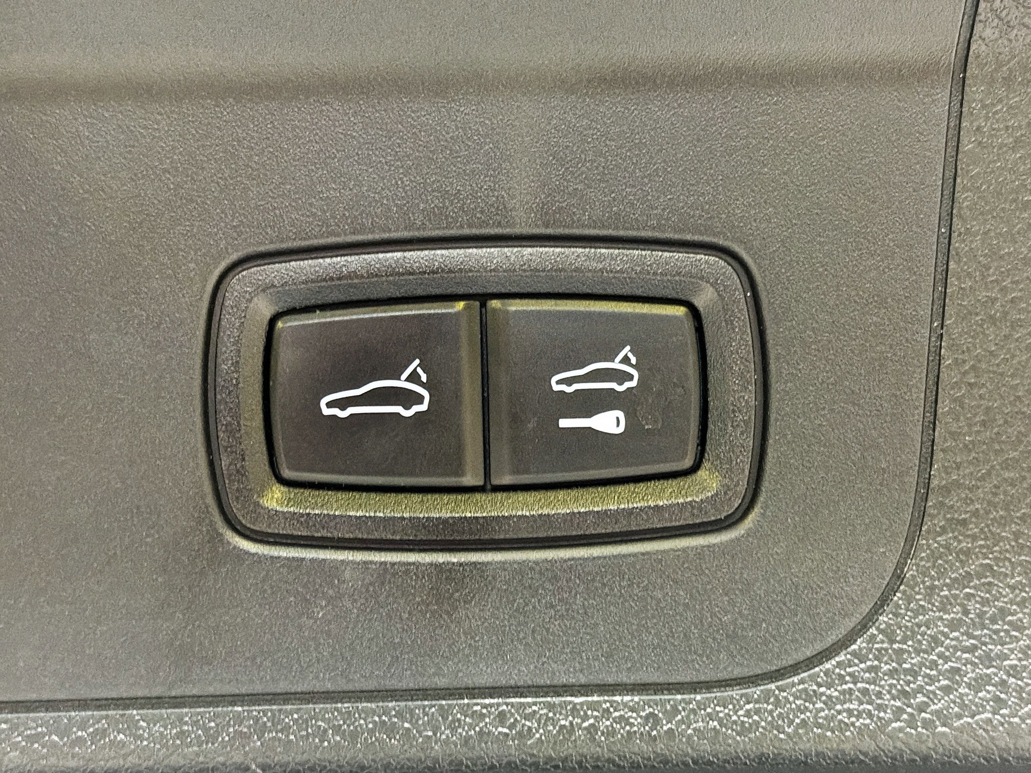 Used 2020 Porsche Panamera GTS image 14