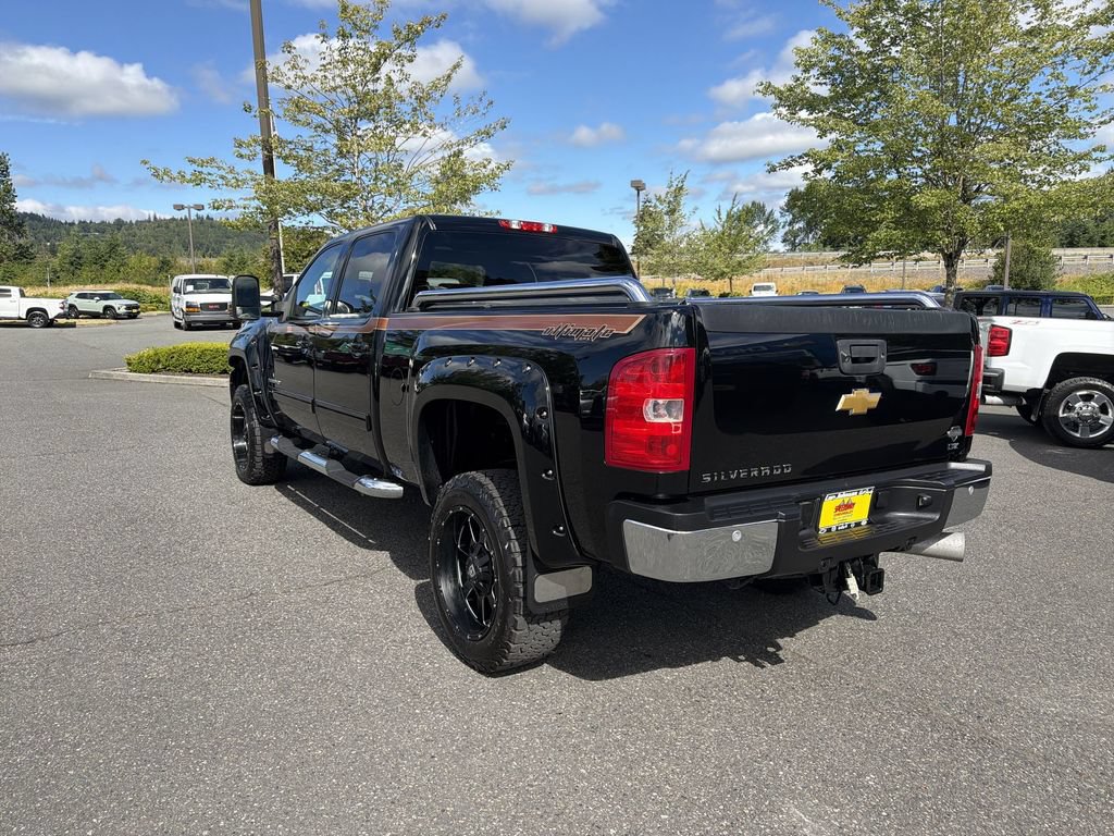 Used 2014 Chevrolet Silverado 2500 LTZ AWD/4WD image 7