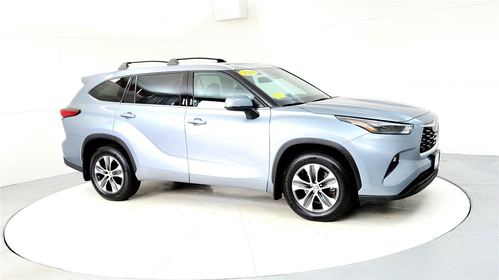 Certified 2022 Toyota Highlander XLE image 7