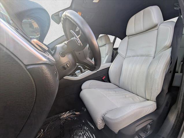 Used 2016 BMW M5 RWD image 11