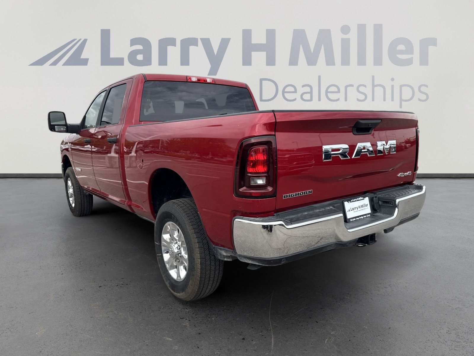 New 2025 RAM 2500 Big Horn AWD/4WD image 6